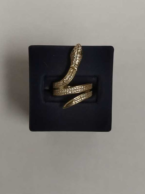 Women's Ring - Yellow Gold 14k (.585) 4 grams Size 7