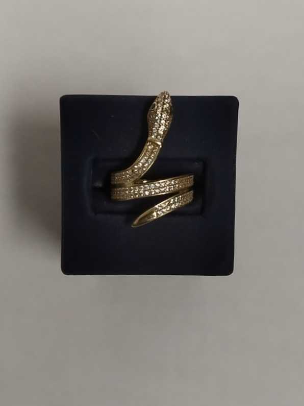 Women's Ring - Yellow Gold 14k (.585) 4 grams Size 7