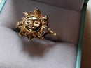 Women's Ring - Yellow Gold 10k (.417) 2.2 grams Size 11.5