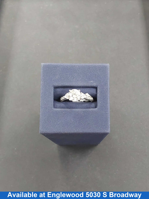 Women's Ring - Solitaire - White Gold 14k (.585) 3.8 grams Size 7