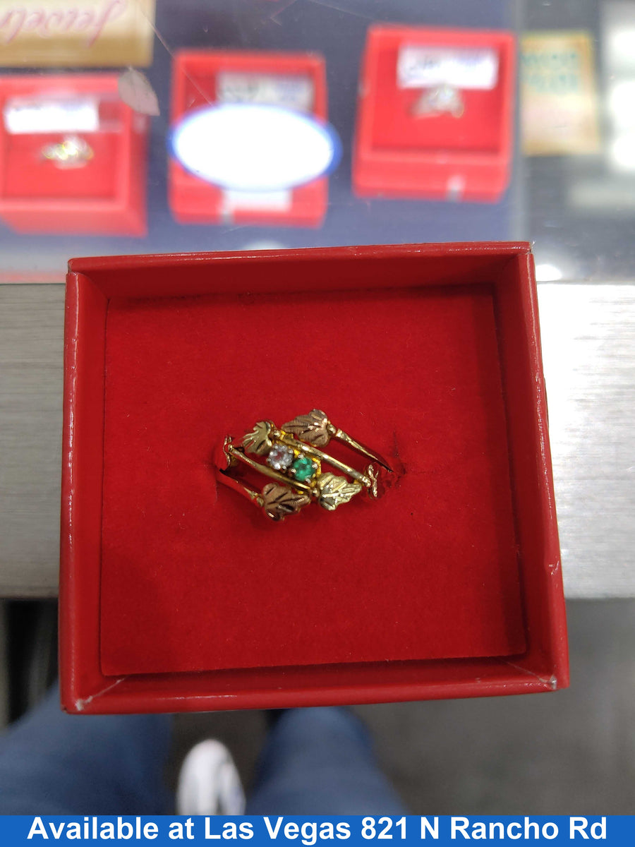 Women's Ring - Tricolor Gold 10k (.417) 3.8 grams Size 20
