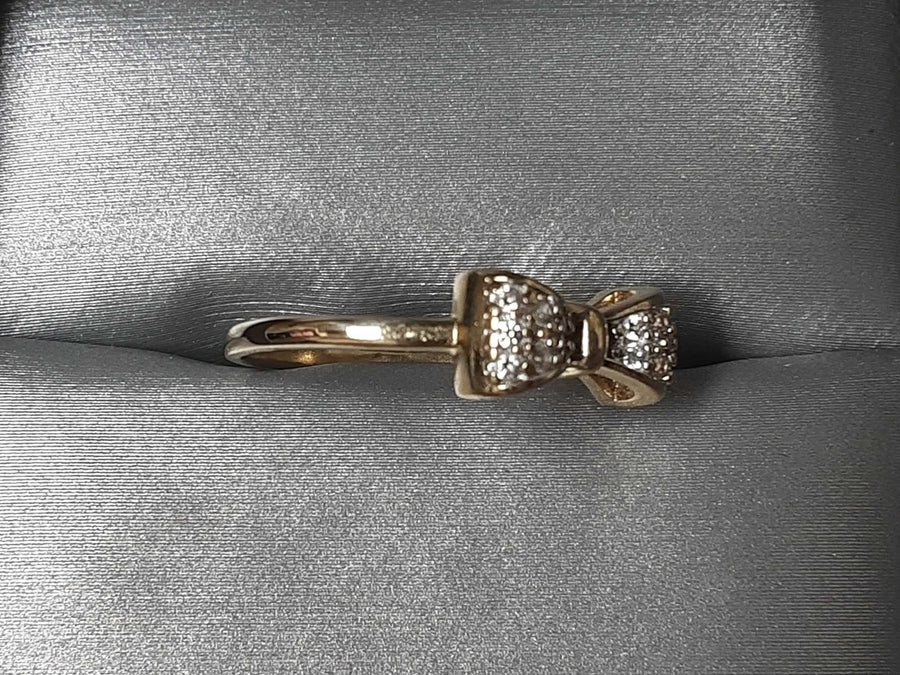 Women's Ring - Yellow Gold 14k (.585) 2.1 grams Size 7.5