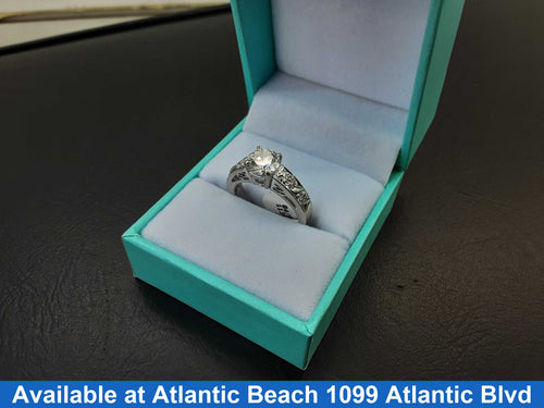Ring - Wedding Set - White Gold 18k (.750) 6 grams Size 6