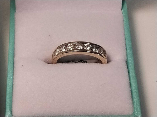 Ring - Wedding Band - Yellow Gold 14k (.585) 3.2 grams Size 6