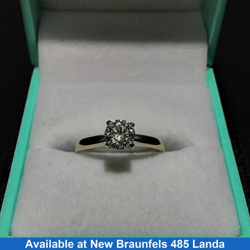 Women's Ring - Solitaire - White Gold 14k (.585) 2.2 grams Size 5.5