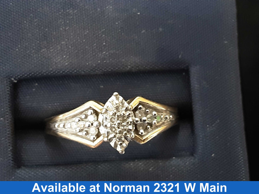 Women's Ring - Yellow Gold 14k (.585) 2.6 grams Size 7.5