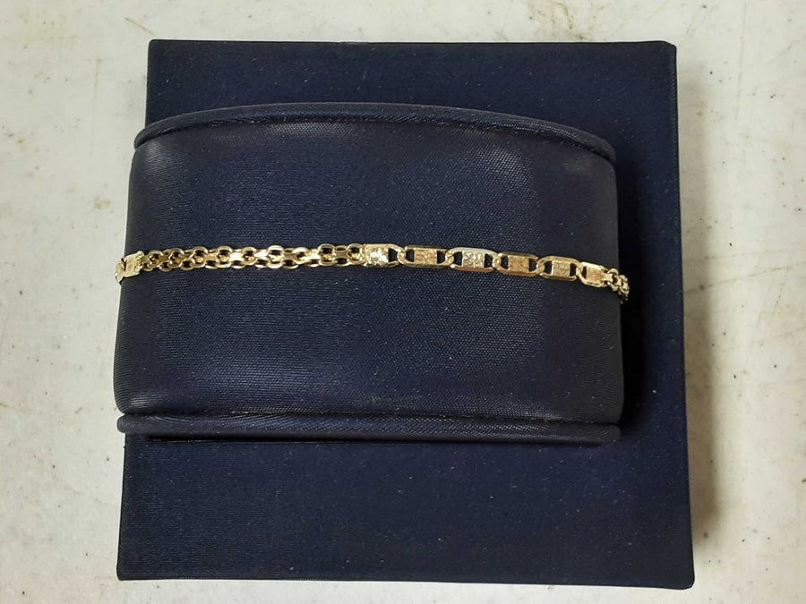 Link Bracelet - Tricolor Gold 14k (.585) 3.6 grams 8 inch