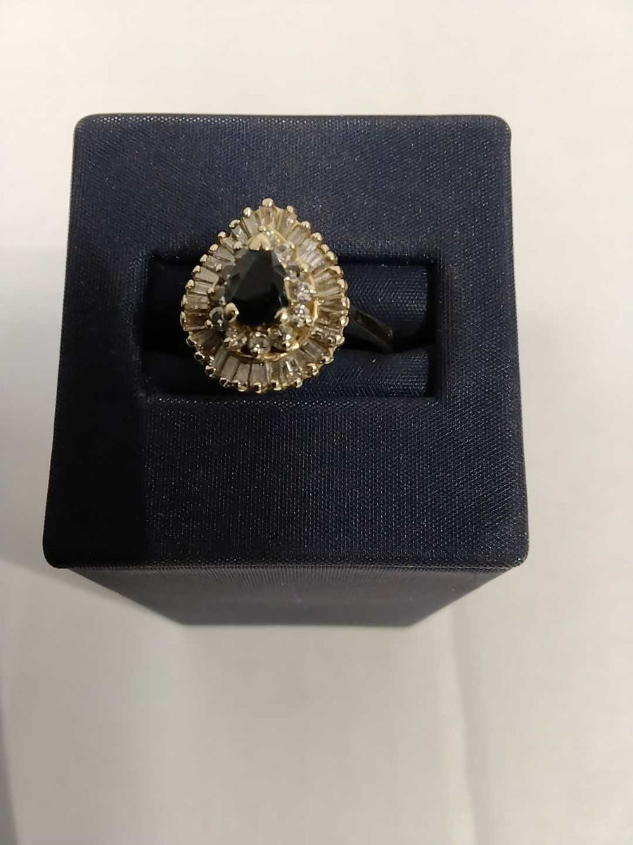 Women's Ring - Yellow Gold 14k (.585) 5.1 grams Size 8