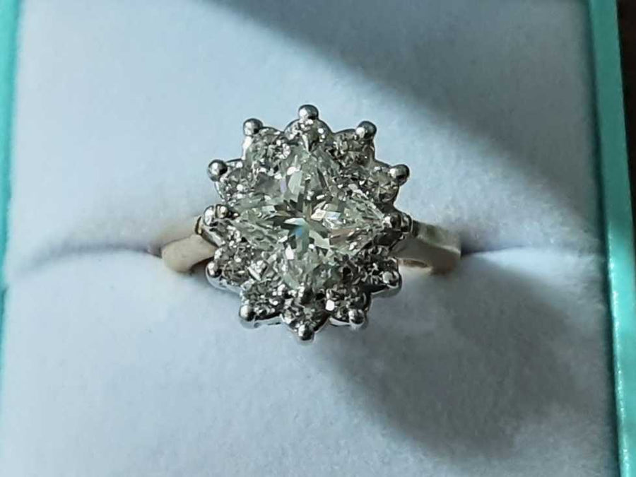 Women's Ring - Solitaire - Yellow Gold 14k (.585) 7.6 grams Size 3