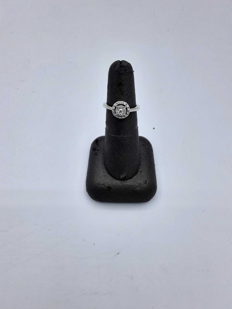 Lady's Ring - Cluster White Gold 10k (.417) 2.2 grams Size 6