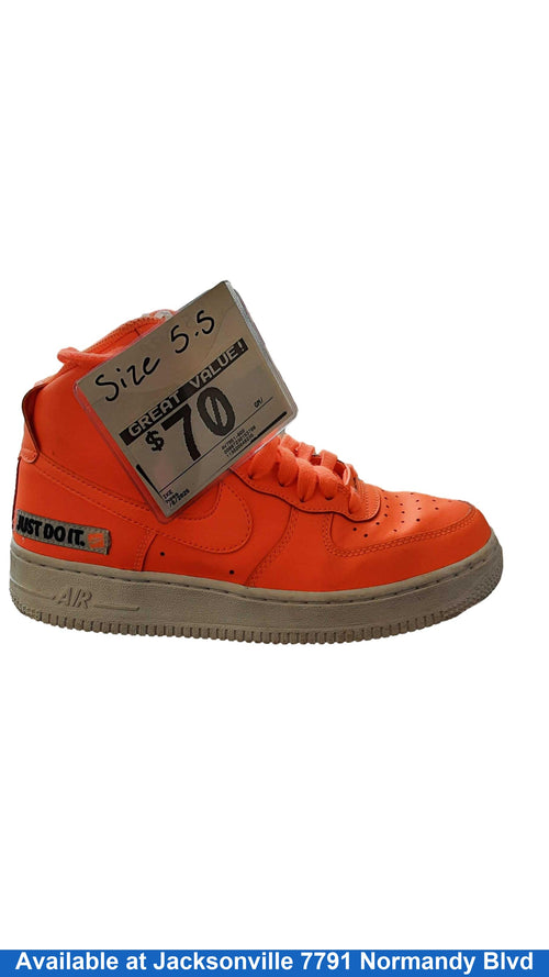 Nike Av7951-800 Orange