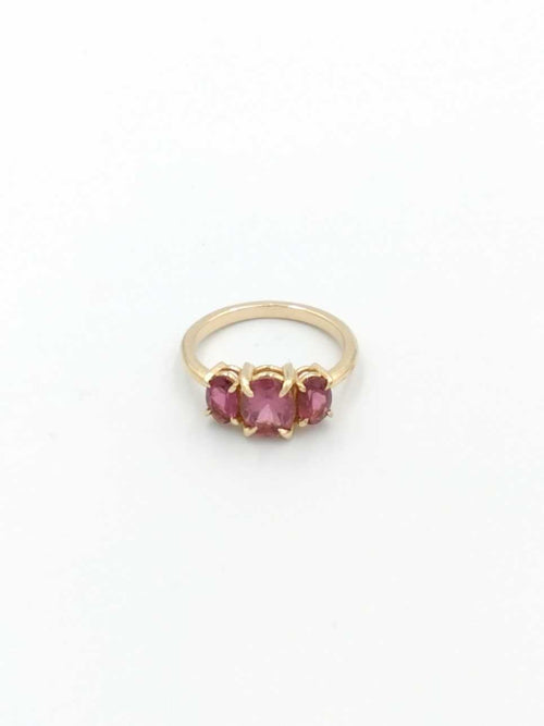 Women's Ring - Yellow Gold 14k (.585) 3.5 grams Size 7
