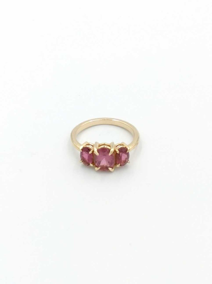 Women's Ring - Yellow Gold 14k (.585) 3.5 grams Size 7