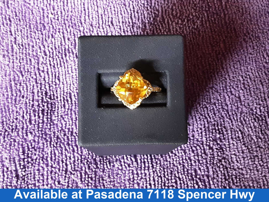 Women's Ring - Yellow Gold 14k (.585) 3.5 grams Size 20