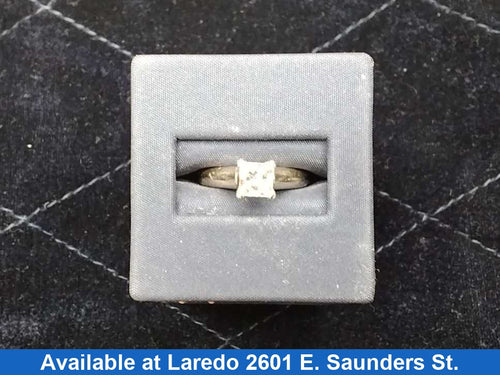 Women's Ring - Solitaire - White Gold 14k (.585) 4.8 grams Size 7