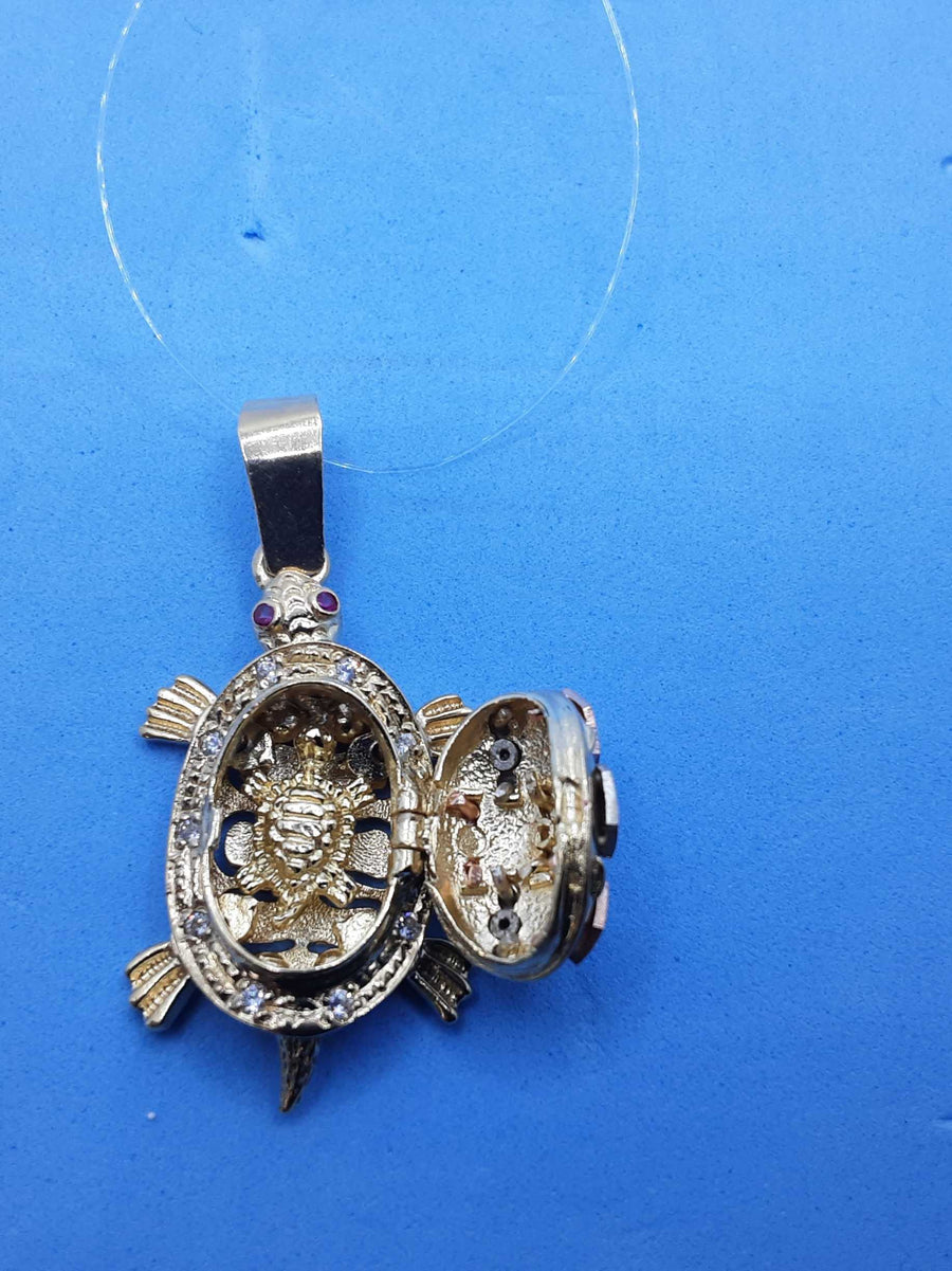 Pendant - Tricolor Gold 10k (.417) 8.3 grams