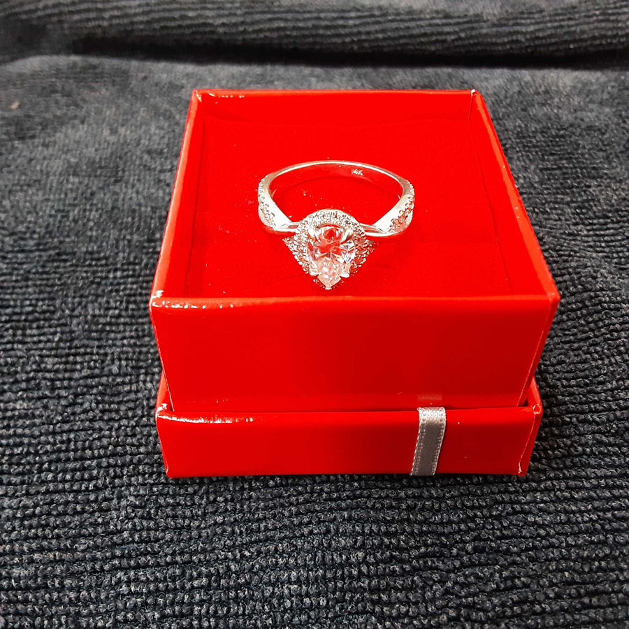 Women's Ring - White Gold 14k (.585) 5.2 grams Size 8