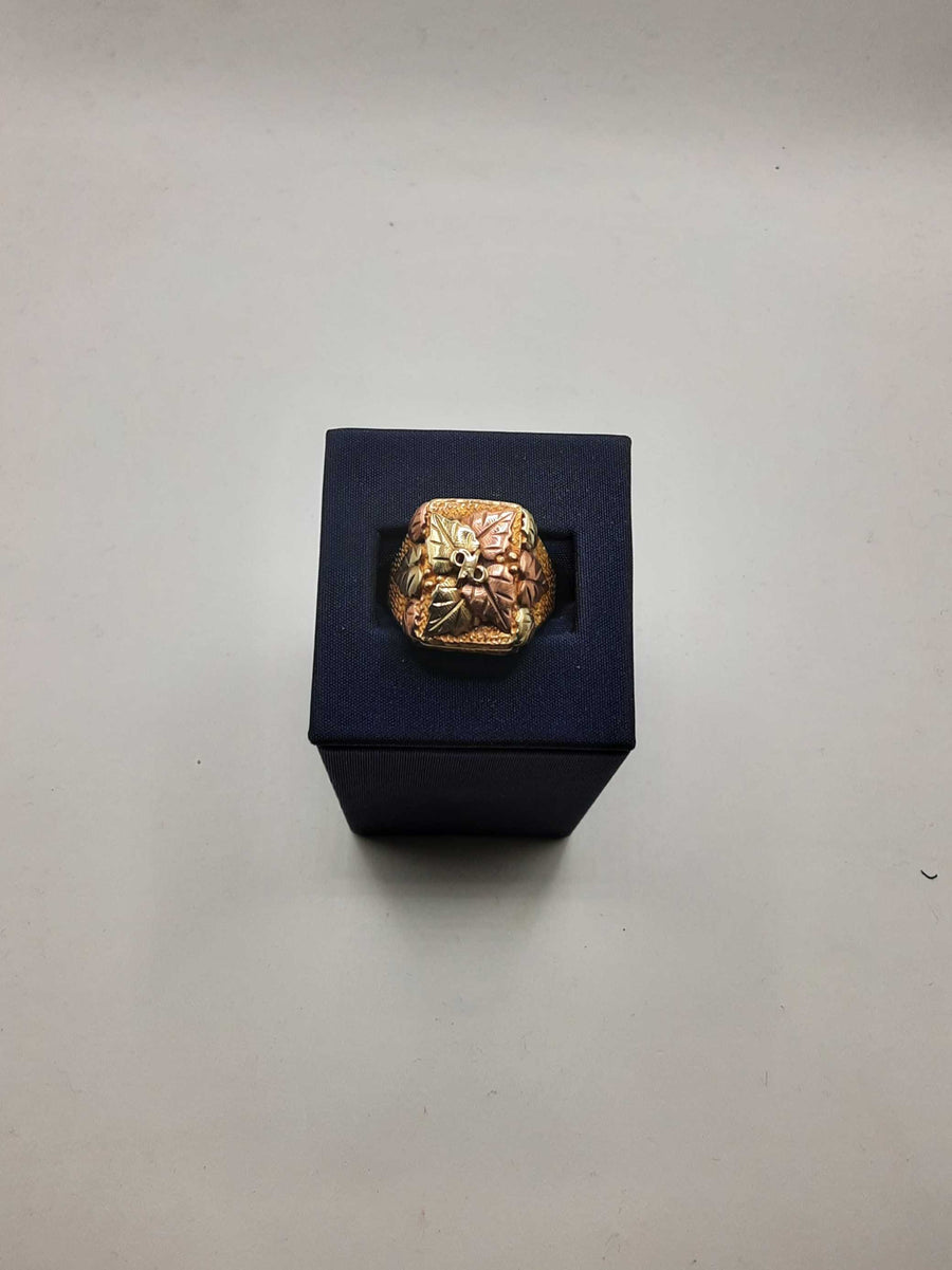 Women's Ring - Yellow Gold 10k (.417) 10.3 Grams Size 10