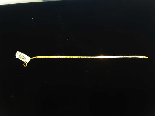 Herringbone Bracelet - Yellow Gold 18k (.750) 2.3 grams 7 inch