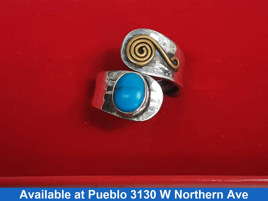 Women's Ring - Silver 4 grams Size 6
