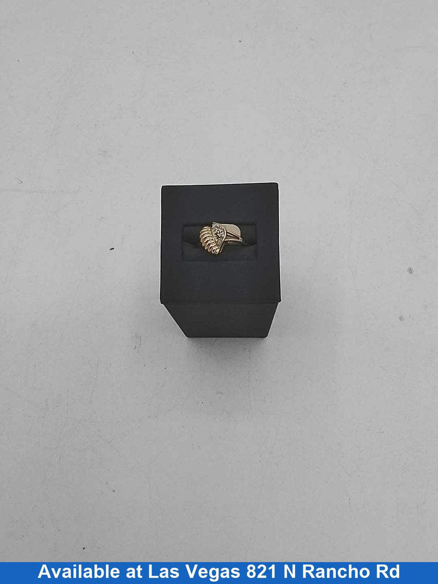 Women's Ring - Yellow Gold 10k (.417) 2.2 grams Size 9