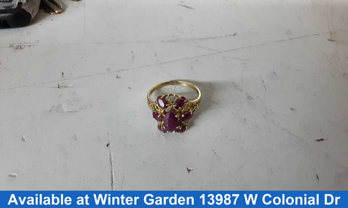 Women's Ring - Yellow Gold 10k (.417) 3.3 grams Size 8.5