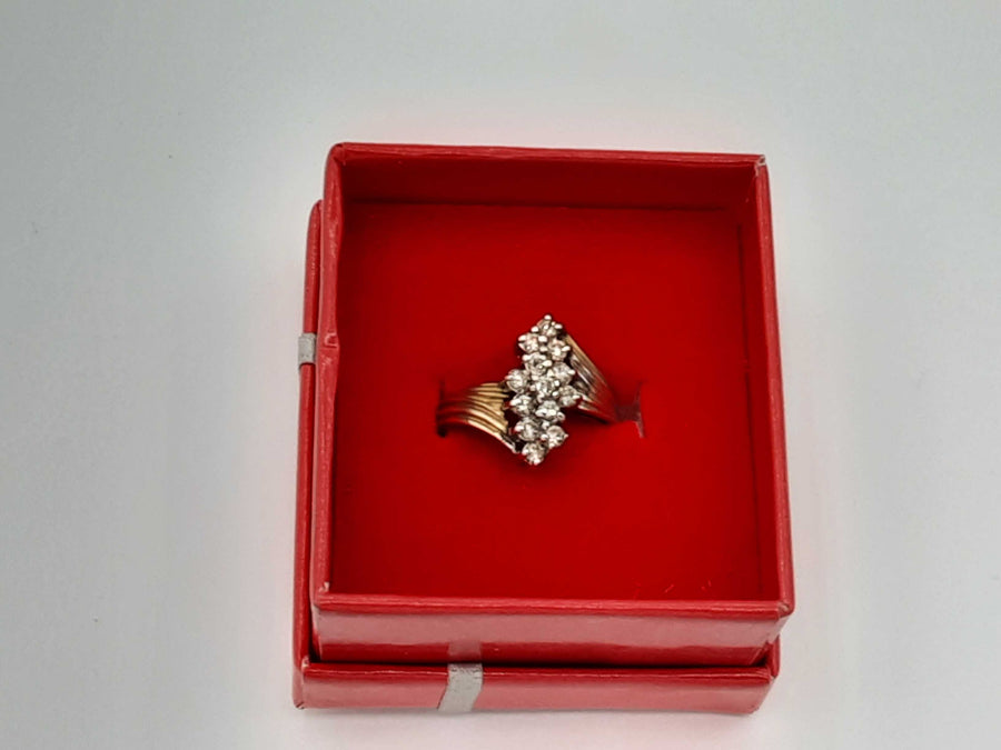 Women's Ring - Yellow Gold 10k (.417) 3.1 grams Size 7