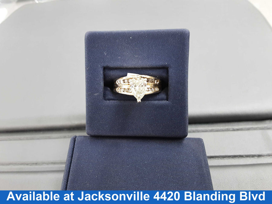 Ring - Wedding Set - Yellow Gold 14k (.585) 7.3 grams Size 6.5