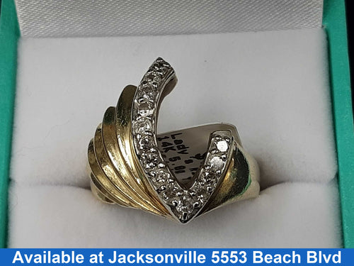 Women's Ring - Yellow Gold 14k (.585) 5.8 grams Size 6.5