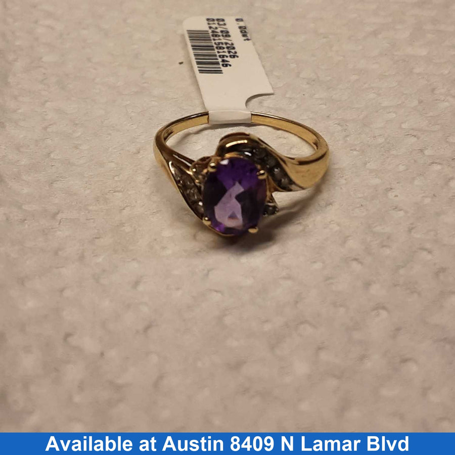 Women's Ring - Yellow Gold 10k (.417) 2.1 grams Size 10.5