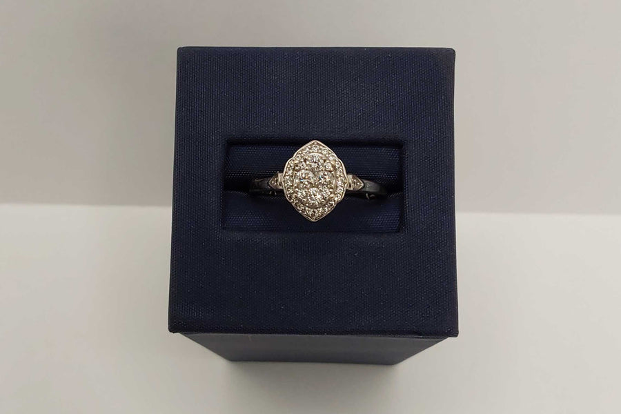 Women's Ring - Silver 3.49 grams Size 6.5