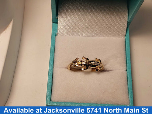 Women's Ring - Yellow Gold 14k (.585) 3.6 grams Size 6