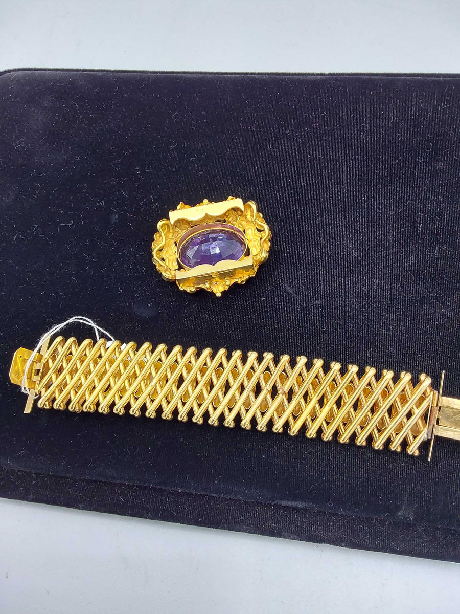 Bracelet - Yellow Gold 18k (.750) 52.2 grams 7 inch