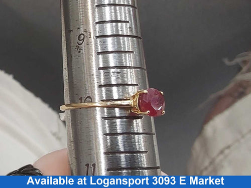 Women's Ring - Solitaire - Yellow Gold 10k (.417) 1.5 grams Size 5.5