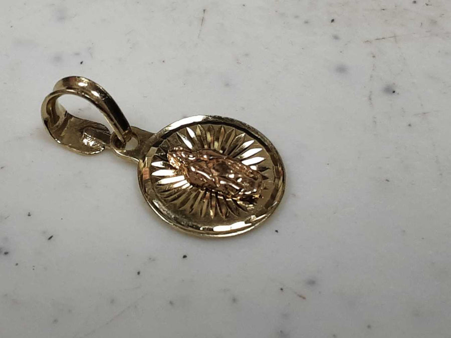 Religious Pendant - Yellow Gold 10k (.417) 1 grams