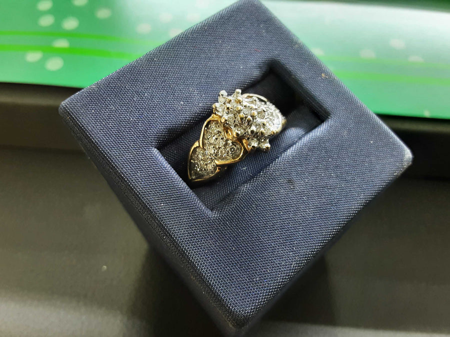 Women's Ring - Yellow Gold 10k (.417) 3.3 grams Size 7.5