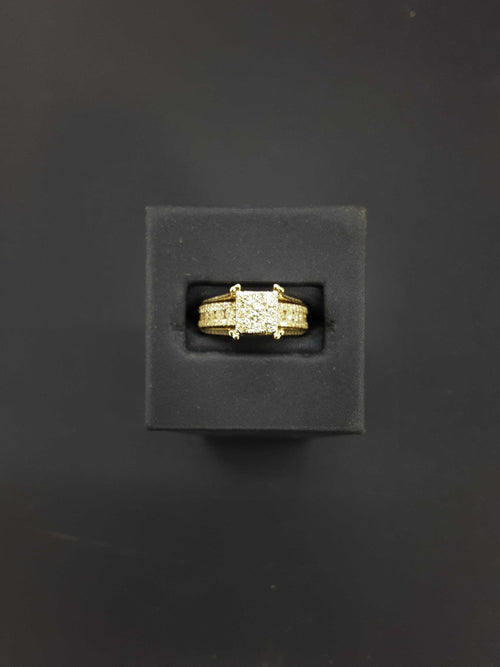 Ring - Wedding Set - Yellow Gold 14k (.585) 7.5 grams Size 10.5