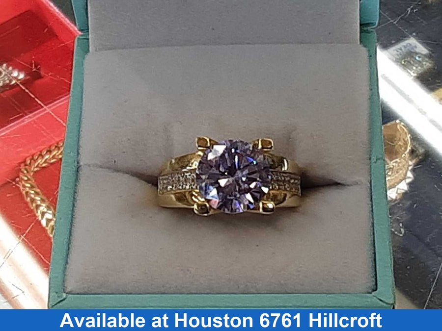 Women's Ring - Solitaire - Yellow Gold 14k (.585) 5.8 grams Size 7.5