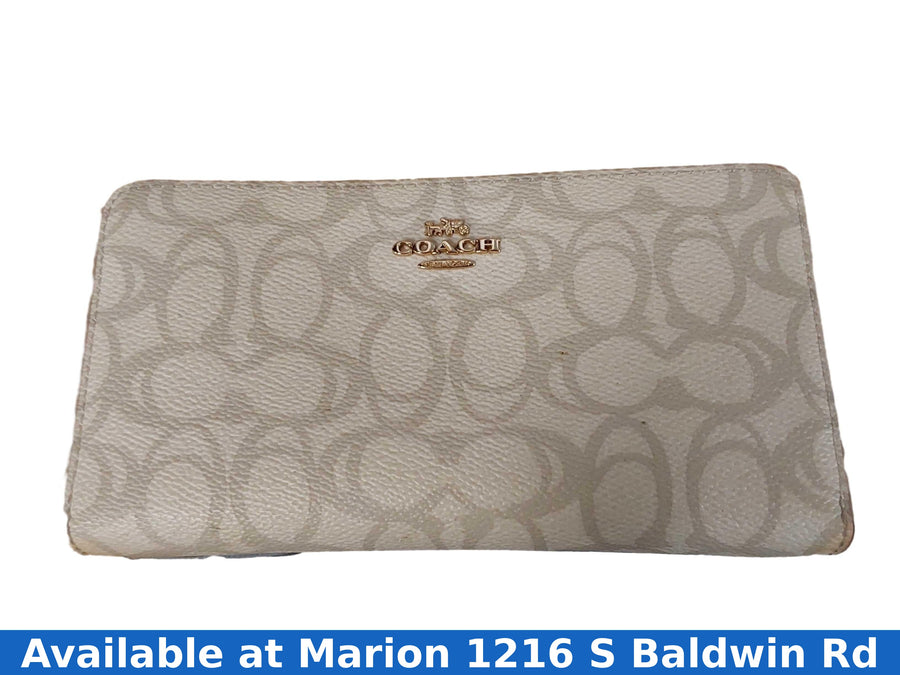 Coach D257 Beige / Tan Wallet