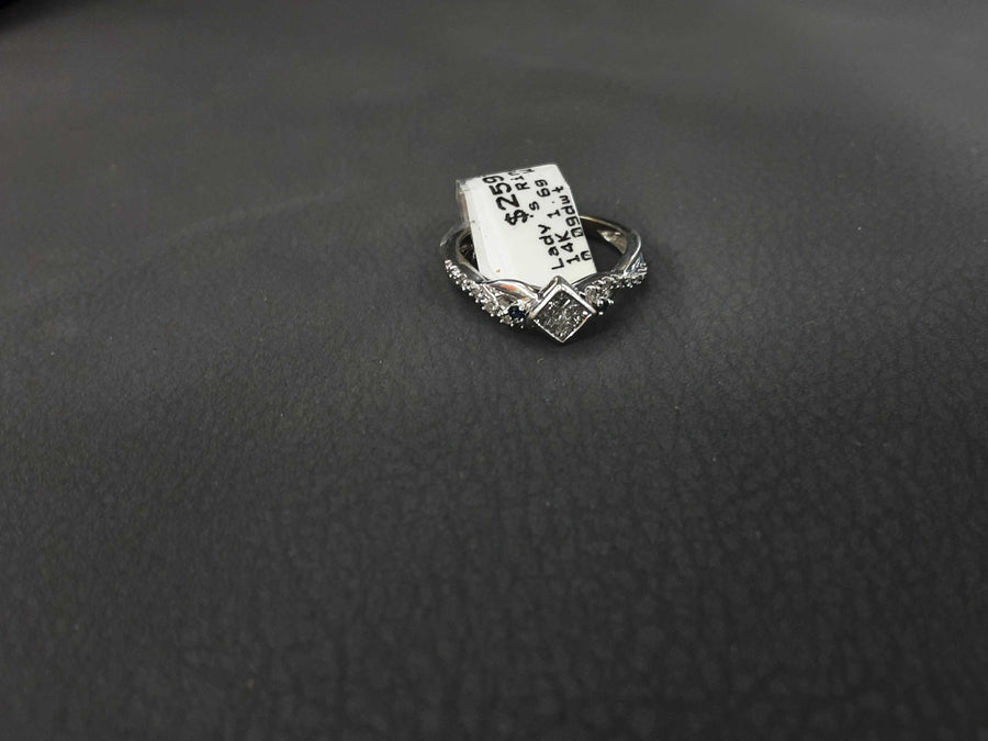 Women's Ring - White Gold 14k (.585) 1.6 grams Size 6.5