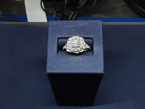 Women's Ring - White Gold 14k (.585) 4.8 grams Size 5