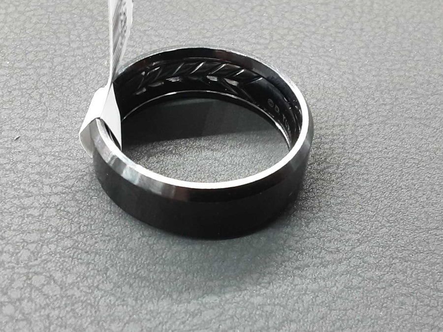 Ring - Wedding Band - Plain Wedding Band Other 7.4 grams Size 13