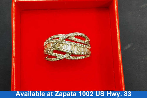 Women's Ring - White Gold 10k (.417) 4.3 grams Size 20