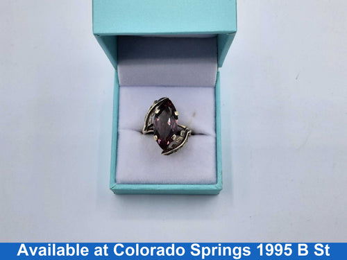 Women's Ring - Solitaire - Yellow Gold 14k (.585) 5.9 grams Size 9