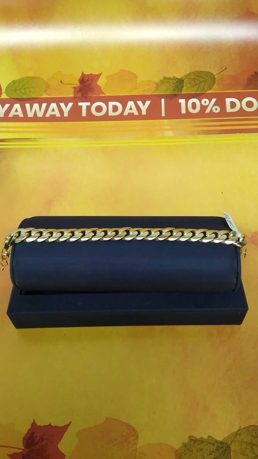 Cuban Link Bracelet - Yellow Gold 14k (.585) 89.2 grams 9 inch
