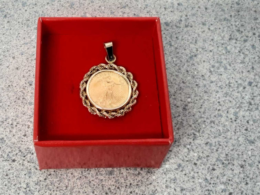 Coin Pendant - Yellow Gold 14k (.585) 4.8 grams