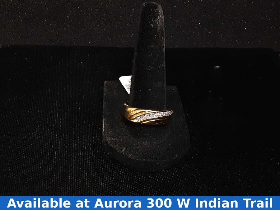Men's Ring - Yellow Gold 10k (.417) 4.3 grams Size 10