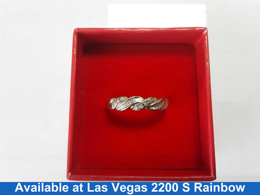 Women's Ring - Yellow Gold 14k (.585) 2.1 grams Size 8.5
