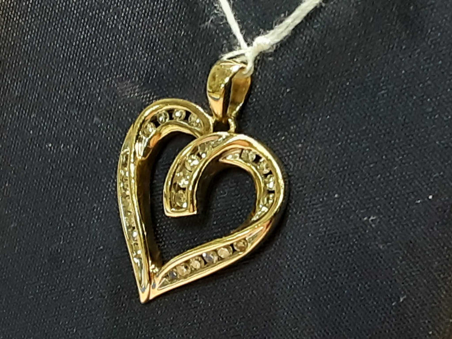 Symbol Pendant - Yellow Gold 10k (.417) 2 grams