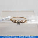 Women's Ring - Solitaire - Yellow Gold 14k (.585) 2.1 grams Size 7